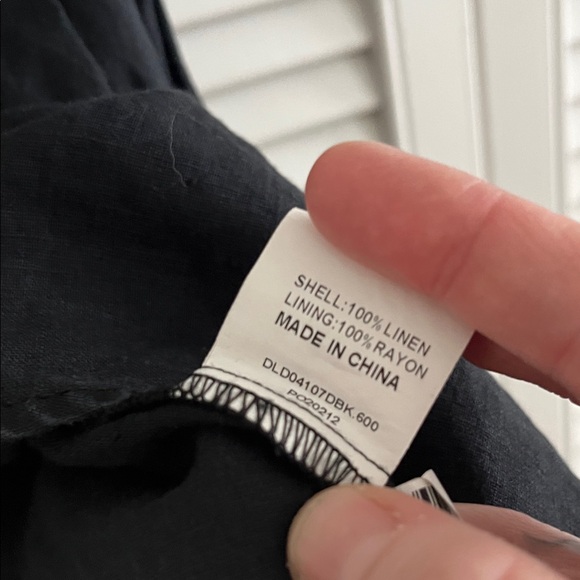 DISSH Black Camisole Top - Picture 6 of 6